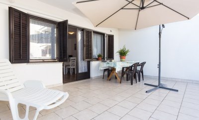 Karen – Two-Bedroom Apartment with Balcony in Krk