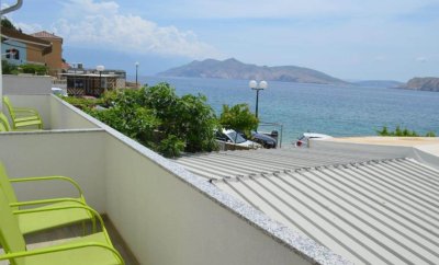 Mul 2 – Two-Bedroom Apartment with Sea View Balcony in Baška