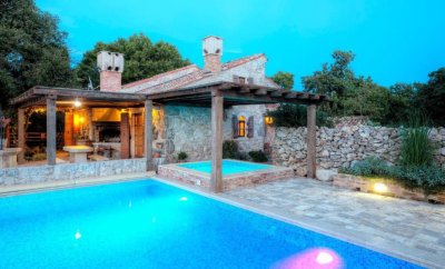 Zamelinjak – Secluded Holiday Home with Pool near Vrbnik