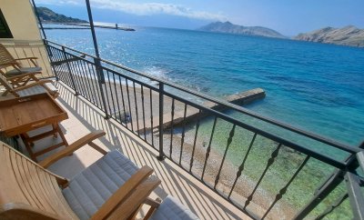 Grandic – Two-Bedroom Apartment with Panoramic Sea View in Baška