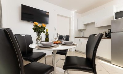 Lacrima A – One-Bedroom Apartment with Terraces and Sea View in Šilo