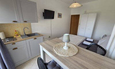 Leticia 10 – Studio Apartment in Baška