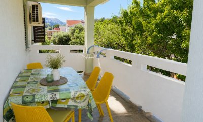 Mohar 3 – One-Bedroom Apartment with Balcony in Baška
